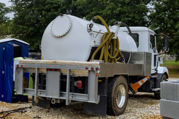 Best Best portable toilet rental  in Roslyn Heights, NY